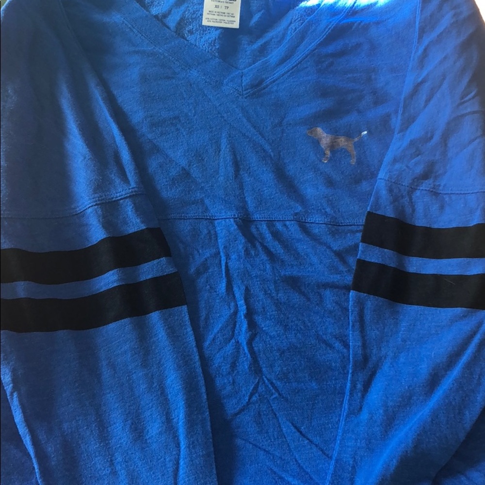 A PINK long sleeves